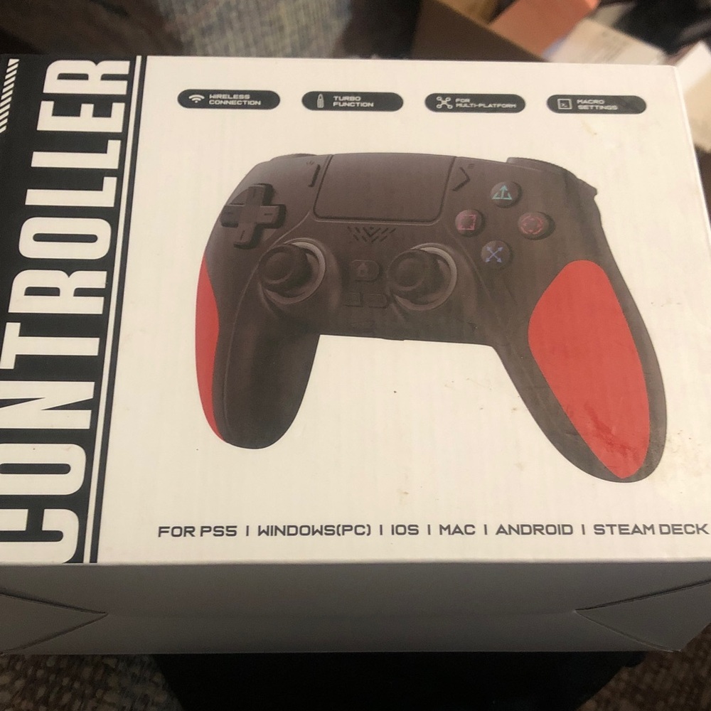 Wireless White Gaming Controller for PS5 & PC